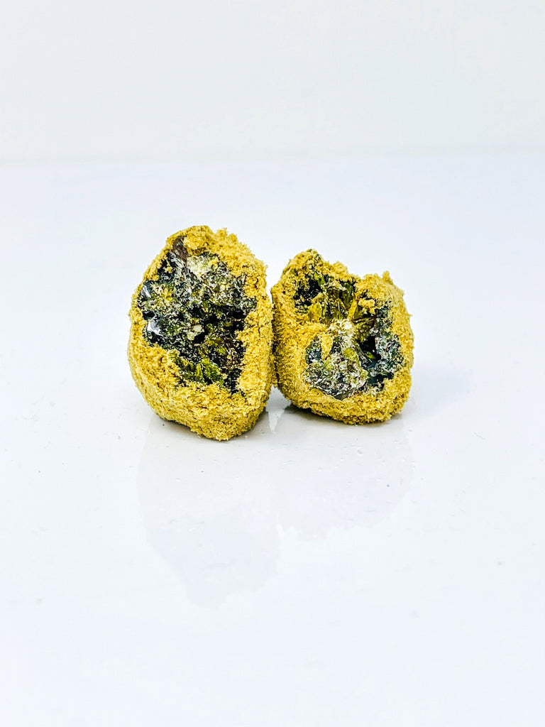 D8 Moon Rocks Premium Delta 8 Bulk Moon Rocks - 1LB – Bandit Distribution